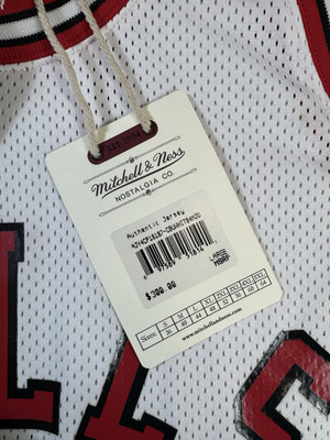 Authentic Michael Jordan Rookie Mitchell Ness 84/85 Bulls Jersey