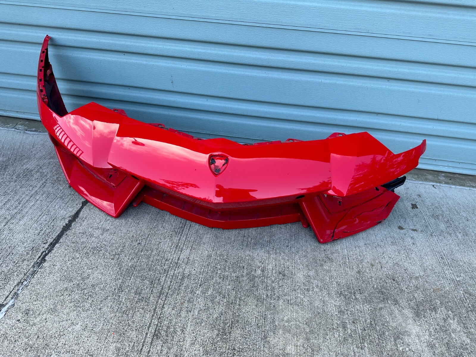 2010-2014 Lamborghini Aventador LP700-4 Front Bumper W Parktronic 470807103C