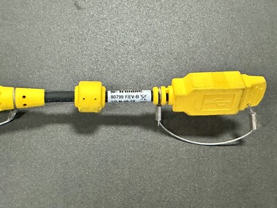 ダミン 36A56865-EDC3-4929-A68D-