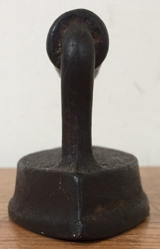 Vtg Antique Primitive Sad Clothes Iron Sm Wood Handle Farmhouse Decor Doorstop - Picture 3 of 5