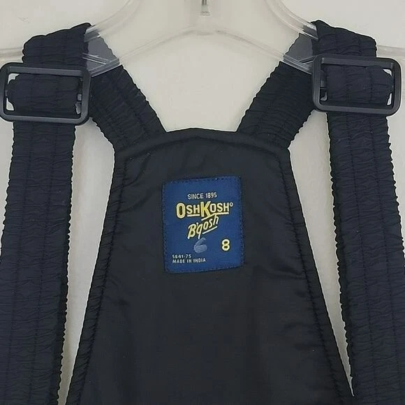 OshKosh B'gosh 黑色雪地围兜连体裤儿童(轻微褪色)8 — 第 3/4 张图片