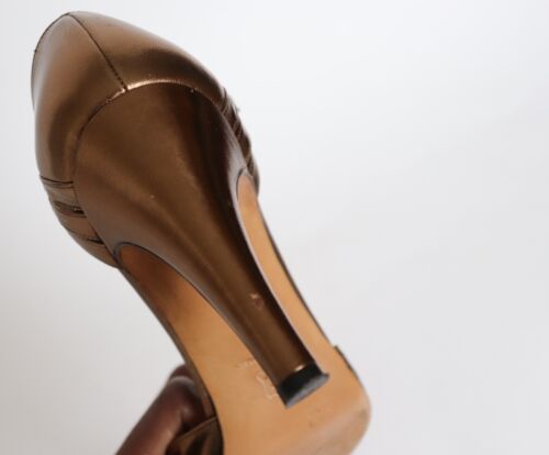 Bruno Magli Gold Strappy Sandals - Leather - Vintage - 40.5 / UK 7.5 - Imagen 10 de 10