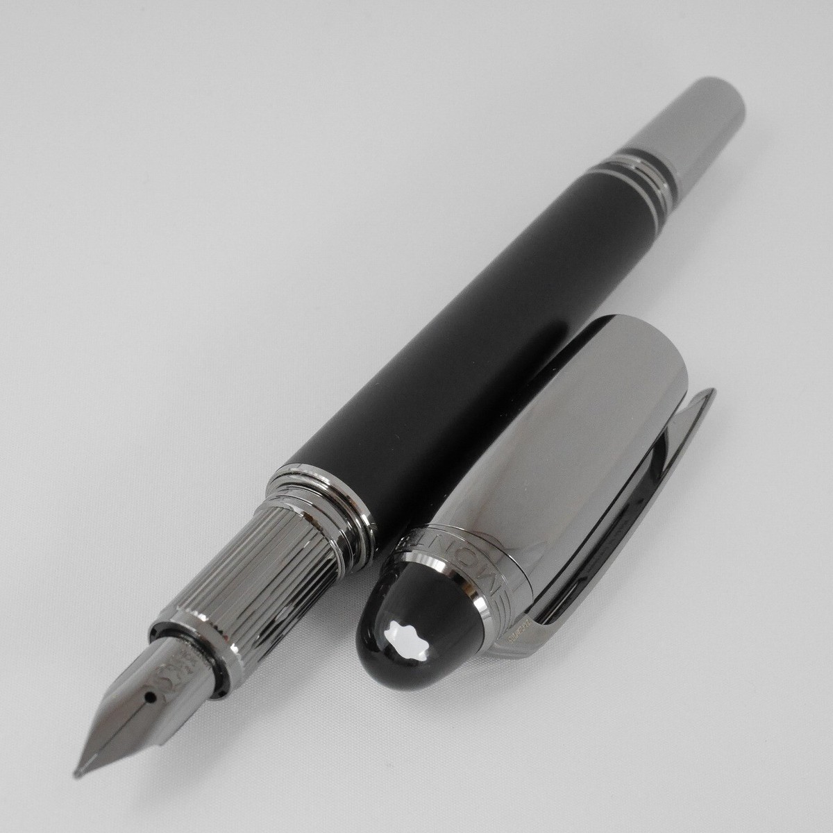 Montblanc Starwalker Ultra Black Doue Fountain Pen M (MINT) FREE