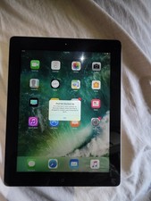Apple iPad 4 16GB Wi-Fi Bluetooth Tablet Black Silver 9.7" iOS MD510LL/A