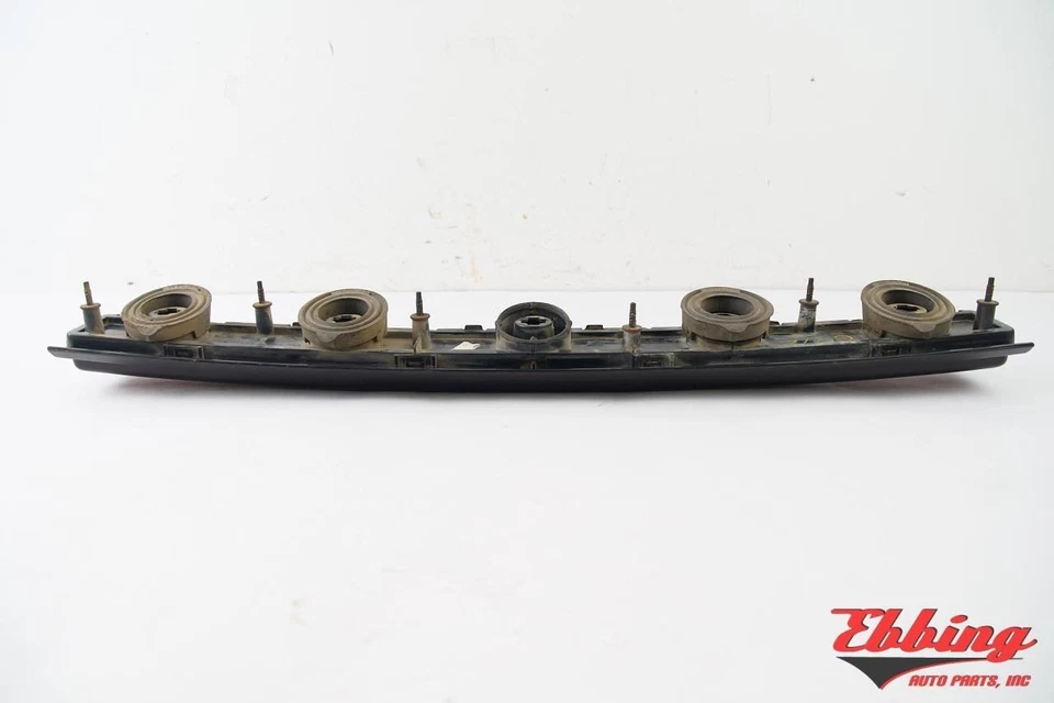 Tail Finish Panel Upper Reflector 4 Door Fits 1994-1996 Pontiac Grand Prix 49982 - Изображение 4 из 4