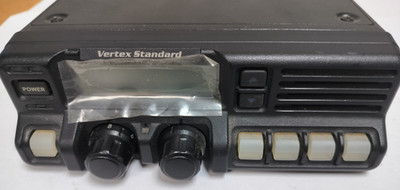 Vertex Standard VX-6000L radio