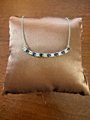 Atemberaubende tiefblaue und weiße Saphir Halskette an 17'' 925 Silber Kette