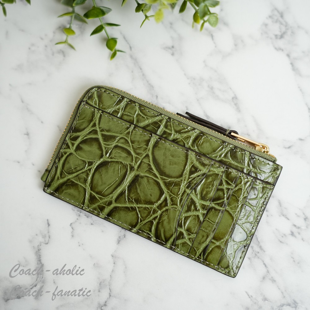 Tory Burch Britten Embossed Croc Leather Zip Card Case in Soft Ivy