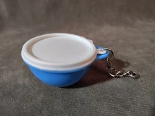 Tupperware Thatsa Bowl Mini Keychain Miniature Blue & White Key Ring