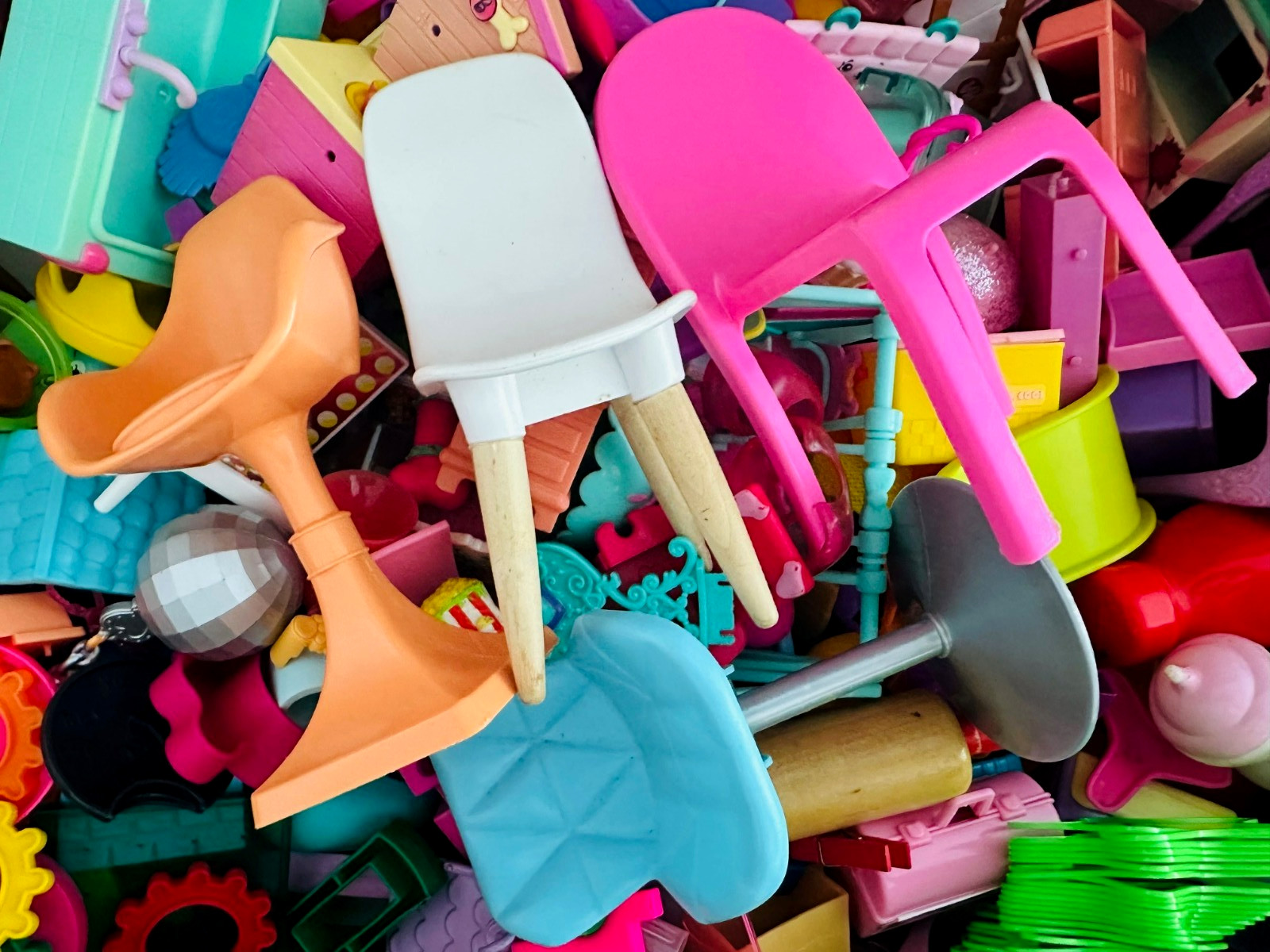 Huge Mixed LOT Toy Miniature Accessory Dollhouse Furniture Nursery Swing Disney