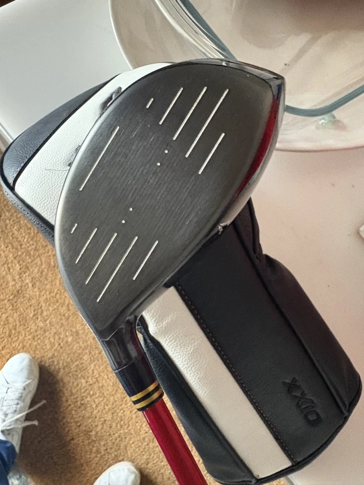 Beautiful Rare  xx10 , ￼Japanese Golf Driver 9.5  Stiff ￼￼ - Image 2 of 4