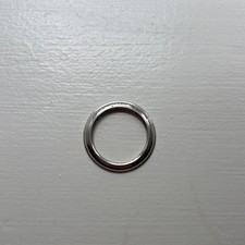Gucci 1100, 11/12.2 Interchangable Bezel Watch Preowned GOOD condition