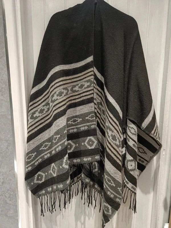 Black & White Aztec Style Poncho One Size Good Condition