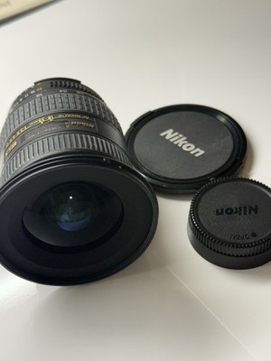 Nikon AF Nikkor 18-35mm f/3.5-4.5 D IF-ED Weitwinkel Zoomobjektiv