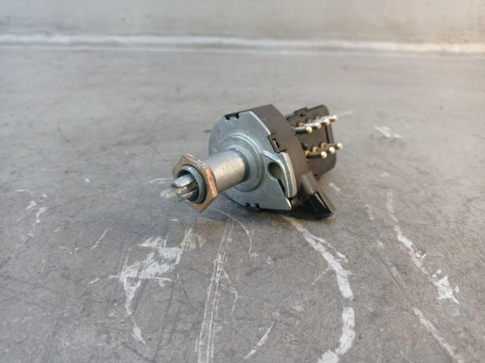 Centralina Heizungsregeler per Mercedes-Benz 124 Berlina (W124) 1248202210 - Immagine 3 di 4