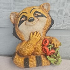 HOMCO Smiling Raccoon Wall Hanging Dart Retro 3D Hard Plastic 9” Kitsch 1977 MCM