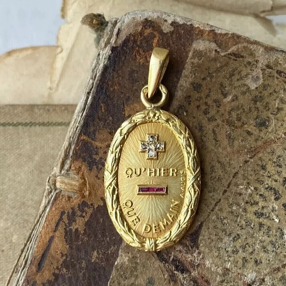 2Ct Lab-Created границы Augis медаль любви рубин подвеска 14K желтое золото покрытием - Изображение 2 из 4