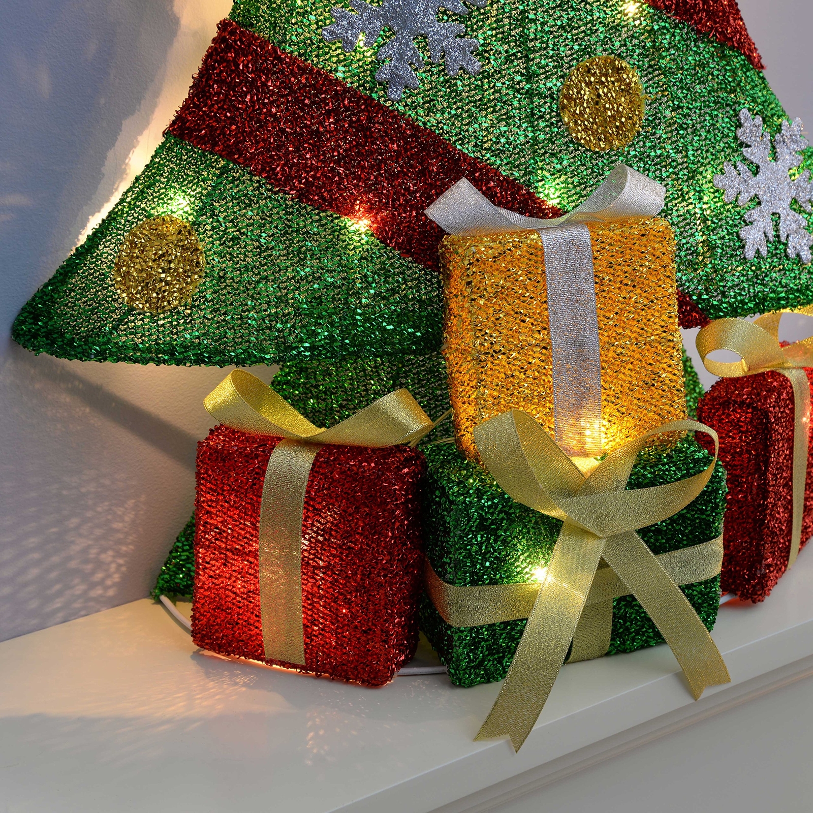 Arbre de Noël et cadeaux Silhouette avec Lumières blanc chaud DEL Lumières avec et guirlandes, 74 cm b7b6d8 Arbre de Noël et cadeaux Silhouette avec Lumières blanc chaud DEL Lumières avec et guirlandes, 74 cm b7b6d8