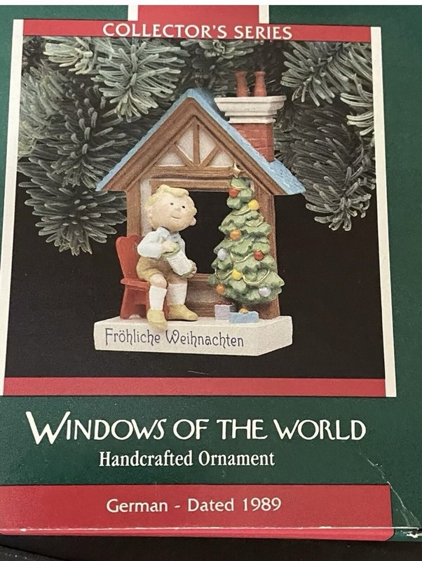 Hallmark 1989 Windows of the World Ornament German 5th in Series QX462-5