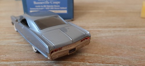 Madison Models Nr.4 Pontiac Bonneville Coupe 1965 1:43 - Foto 4 di 7