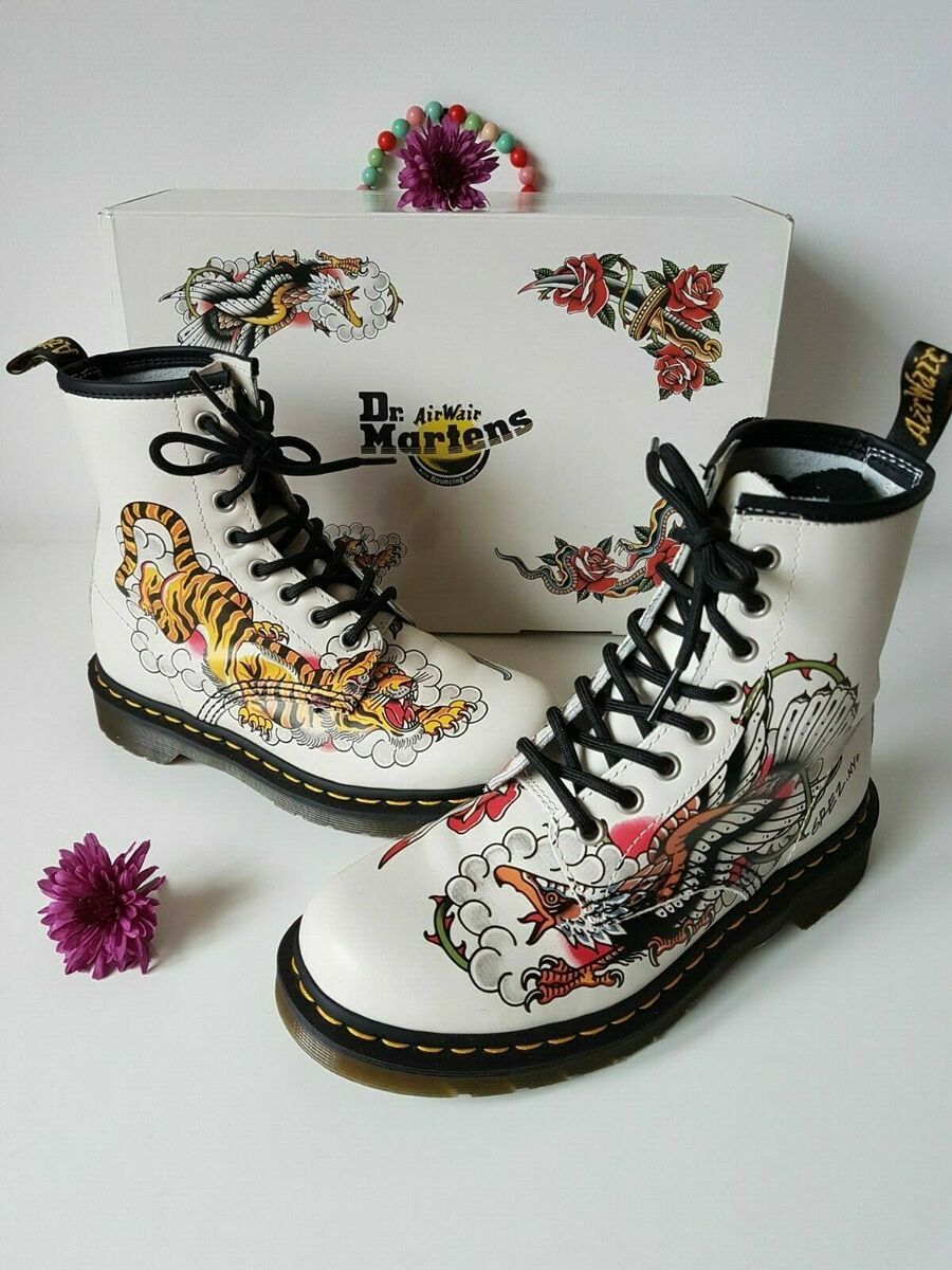 Dr Martens x Grez 1460 backhand tattoo white leather 8 hole Dr Martens x Grez 1460 backhand tattoo white leather 8 hole