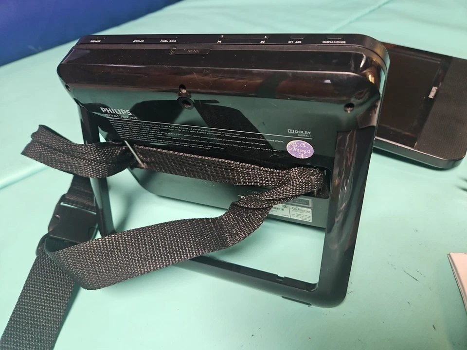 Philips PET7402/37 7 pulgadas doble pantalla reproductor de DVD portátil montaje en coche Foto 3 de 4