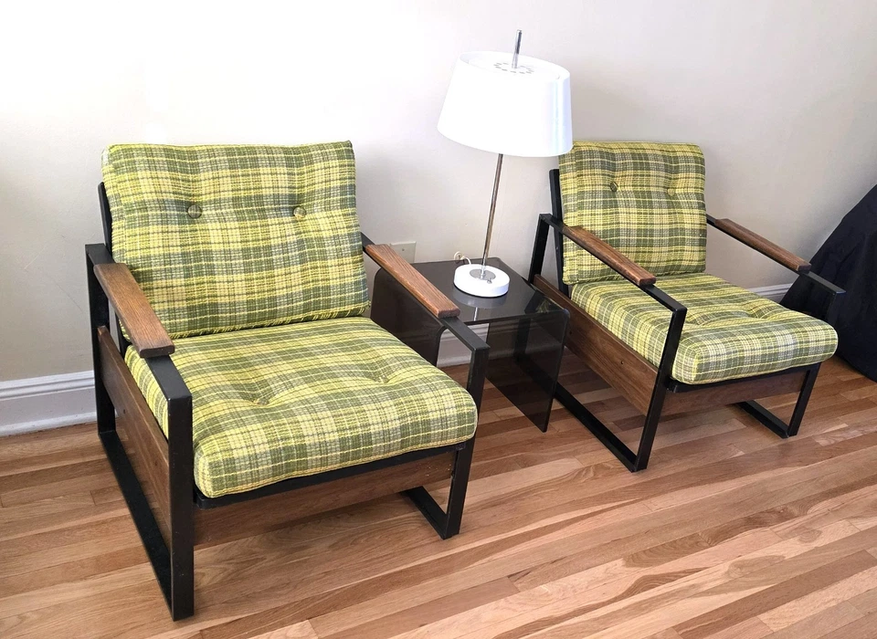 JUEGO RARO DE DOS SILLAS CON MARCO DE HIERRO DE SALÓN VINTAGE AÑOS 80 TAPICERÍA ORIGINAL-LIMPIO Foto 3 de 4