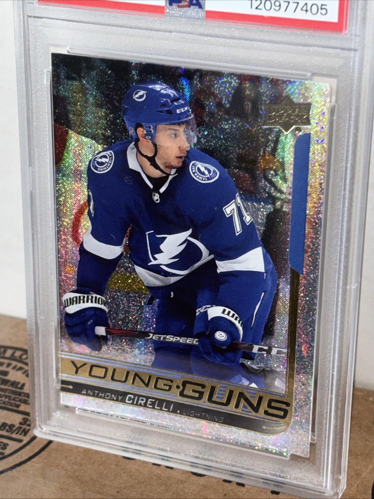 2018-19 Upper Deck Anthony Cirelli Young Guns Speckled Rainbow Foil PSA 10 #219 view 9
