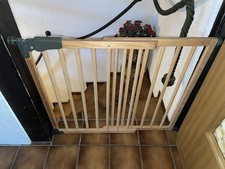 Opa und Oma Bieten neuwertigen Treppenschutz, kaum benutzt