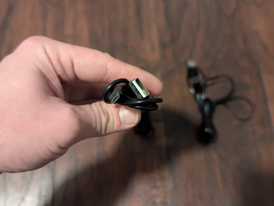 Cable de carga micro USB - 3 pies + 6 pies - 1 por pedido Foto 2 de 3