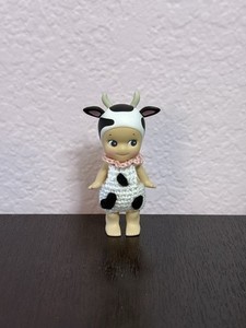 Sonny Angel Cow Mini Figure - Authentic Animal Series Kawaii