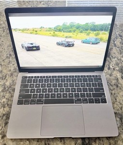 美品 MacBook Air 13インチ 2019 シルバー MacBook Air 13インチ 2019 Retina Cランク シルバー 128GB メモリ