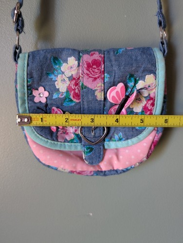 Claire's Borsa Bambina Club Farfalla Fiori Blu Rosa Cinghia Regolabile - Foto 9 di 13