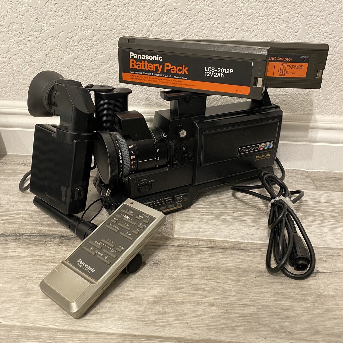 Vintage 1983 Panasonic PK-957 Newvicon Omnipro Color Video Vintage 1983 Panasonic PK-957 Newvicon Omnipro Color Video