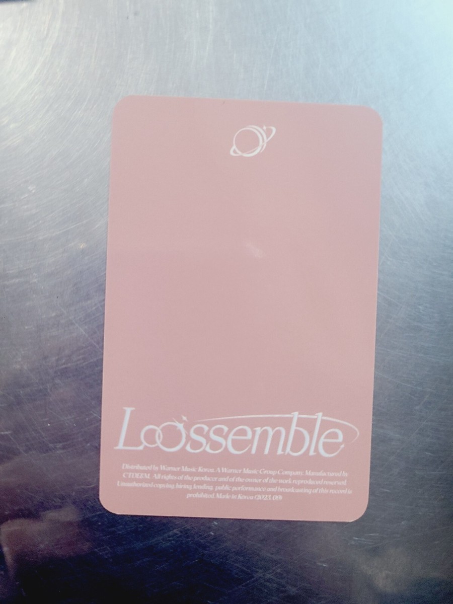 Loossemble Hyunjin Photocard Official [Loossemble] K-POP ARTMS