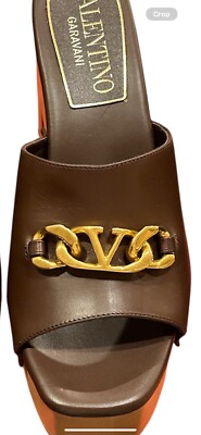 Valentino Garavani VLOGO Signature logo Slides Sandal NWB Valentino Garavani VLogo Metallic Flat Slide Sandals  main image 2