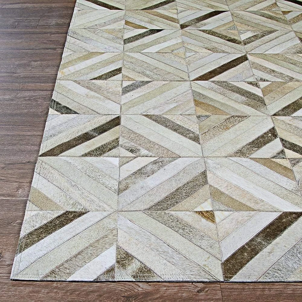 Handmade Cowhide Rug – New Grey Block Patchwork Leather Hair-On Area Carpet - Image 4 of 4