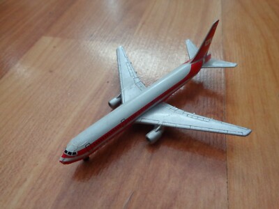 SCHABAK 1:600 LTU Southern Airlines Boeing 767-300 DICECAST Flugzeug 827/30