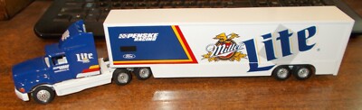 Rusty Wallace Penske Miller Lite Race Hauler '97 Winross Truck