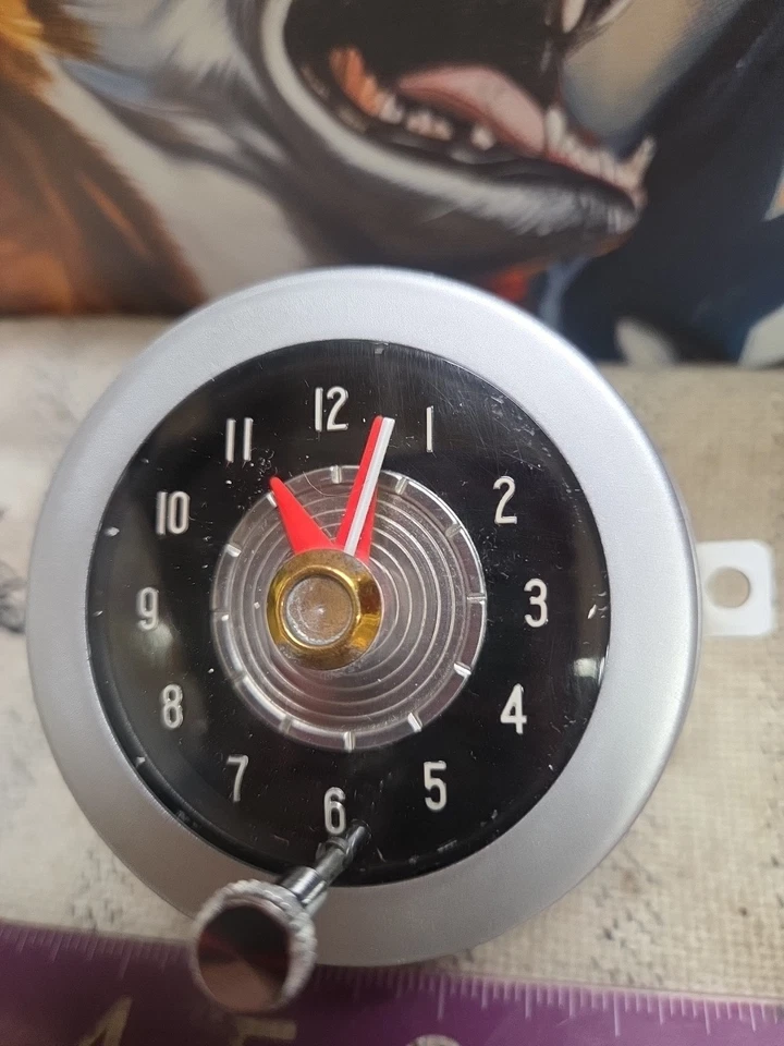 Reloj Chrysler 300 New Yorker 1956 reparado funcionando Foto 2 de 4