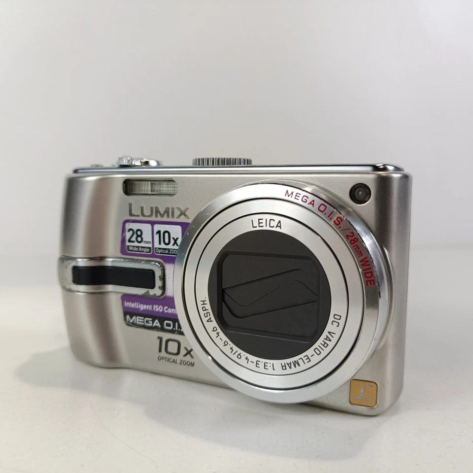 Panasonic Lumix DMC-TZ2, photo 2 of 5