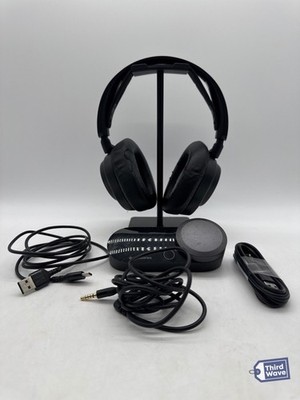 SteelSeries Arctis Nova Pro Wired Headphones for PS5 PS4 PC Black