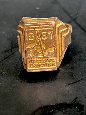 1937 Great Lakes Exposition Souvenir Ring Held In Cleveland Ohio