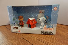 Schleich 22017 Peanuts A Charlie Brown Christmas Figure Set Snoopy Boxed 