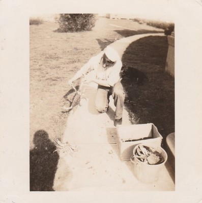 1940s Vintage photo of a sailor and some crabs, Found Photos