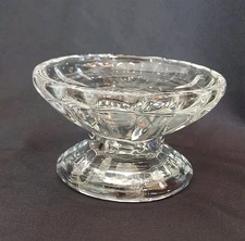 Home Interiors and Gifts Glass Reversible Candle Holder 2" Tall