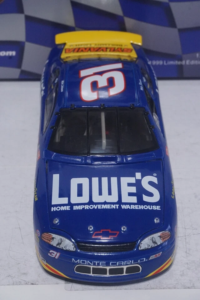 1999 Action Mike Skinner #31 Lowe's modelo Nascar fundido 1:24 - Imagem 4 de 4