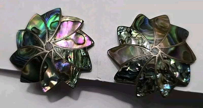 Rare Vintage Screw Back Earrings Mexico Signed ICM, Abalone Flowers