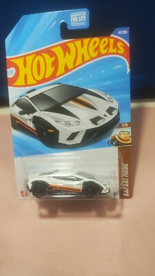 Hot Wheels Lamborghini Huracan Sterrato Safari Mode Series #1/5 Diecast New