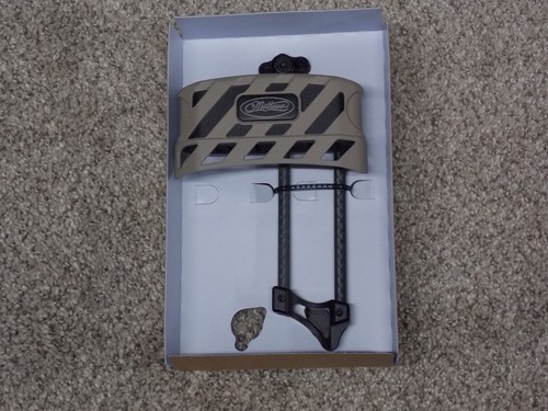 NEW Mathews Low Pro series Fixed 6 Arrow Quiver- Granite LowPro - Picture 4 of 5